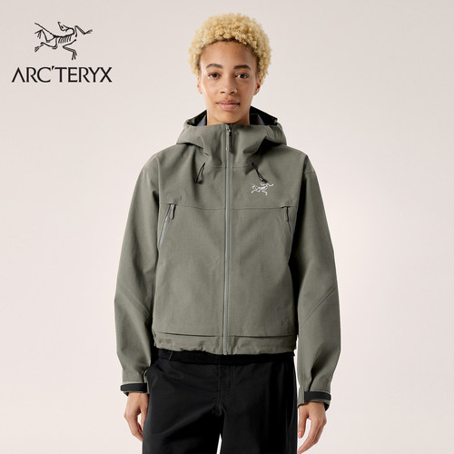 始祖鸟ALTIRACROPPED硬壳夹克