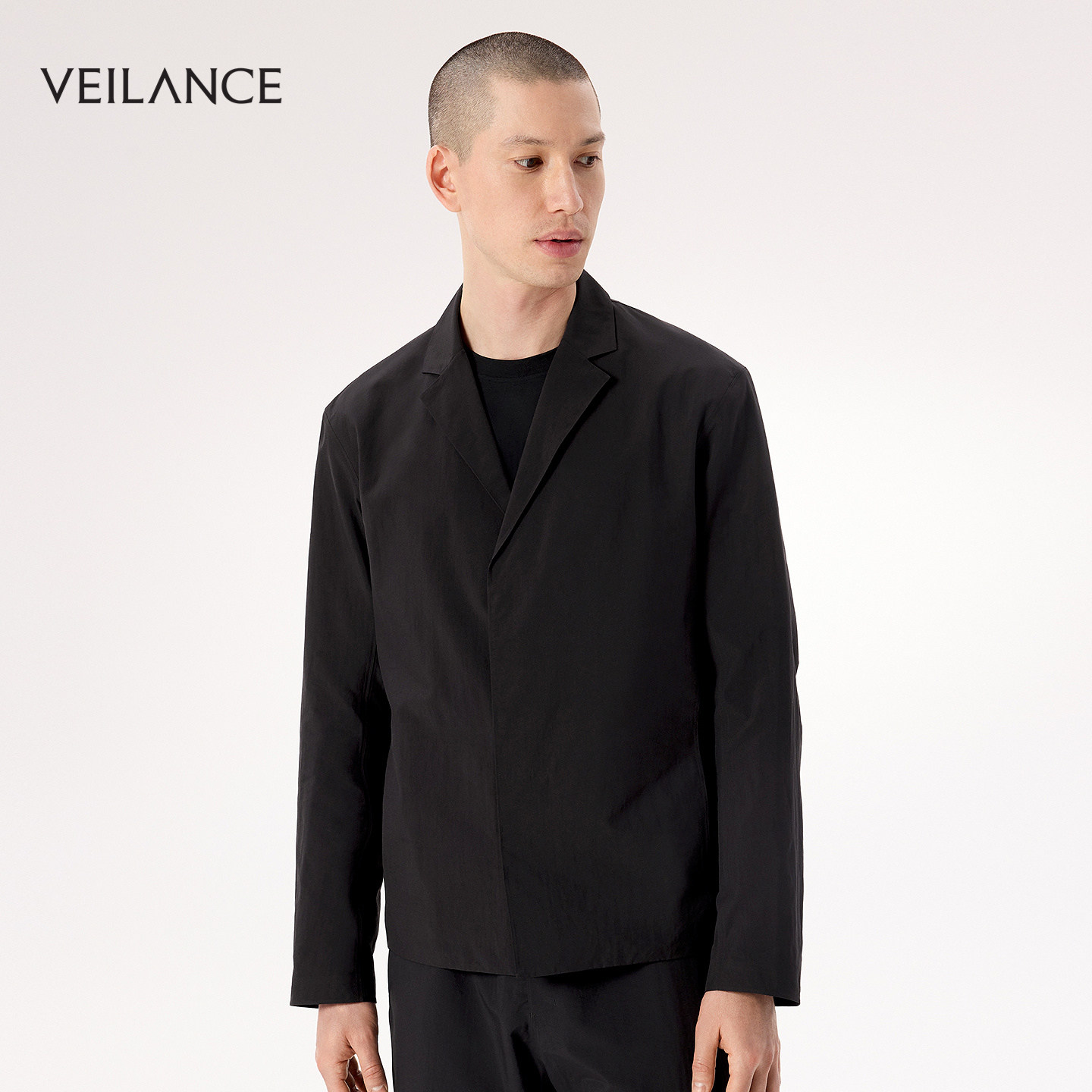ARC'TERYX始祖鸟VEILANCE SPERE SL BLAZER  男子 风壳®夹克 - 实物图