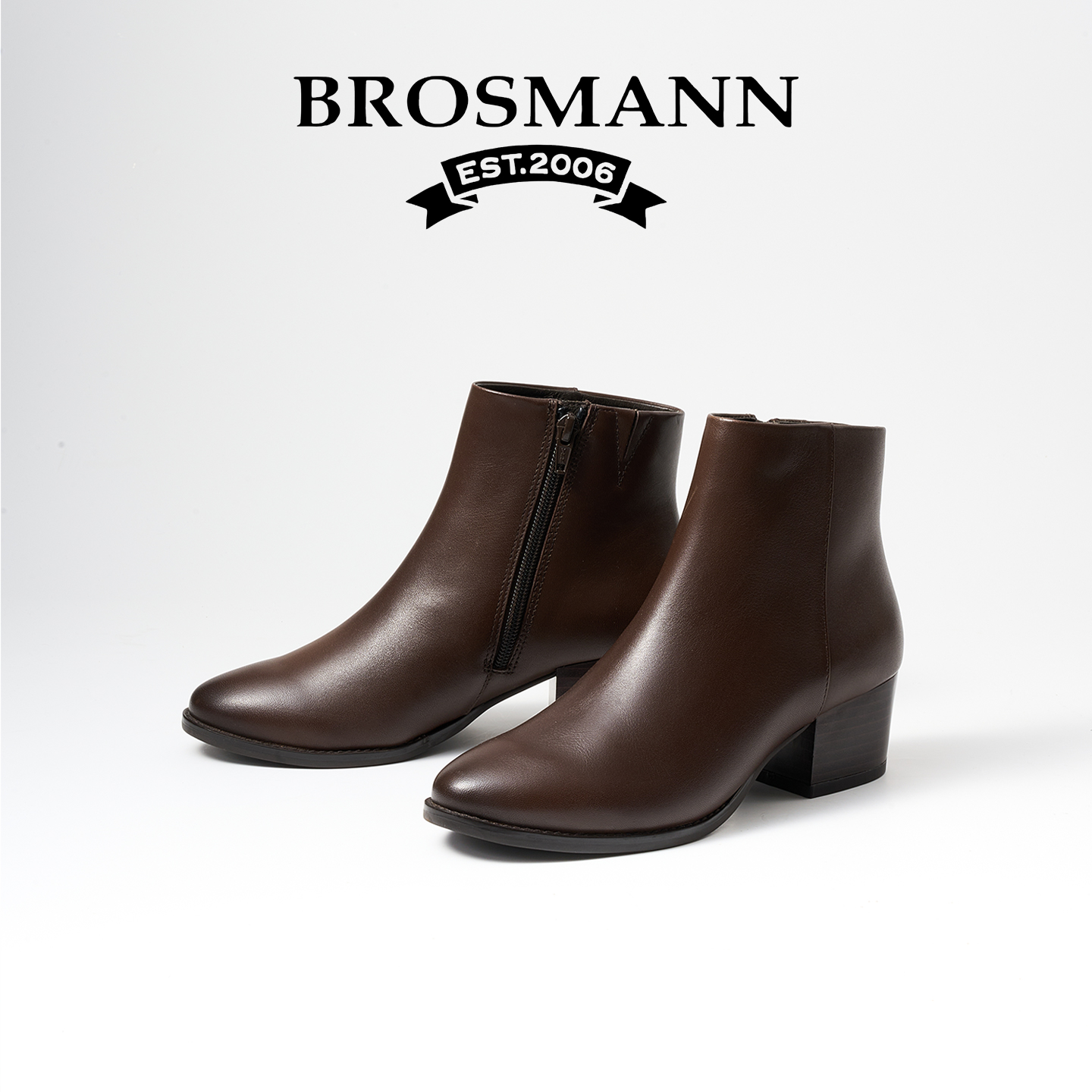 宝舒曼牛皮短靴2025新款女秋冬季尖头高跟女鞋软底真皮粗跟时装靴