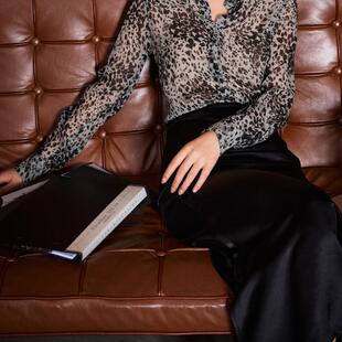 添香秋季 OL通勤真丝长袖 新款 印花修身 碎花衬衣 衬衫 颈袖