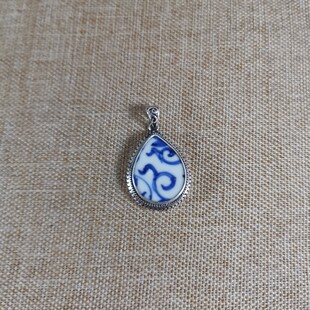 男女古瓷首饰 清中期青花瓷吊坠 老瓷片挂件925银 简约 百搭饰品