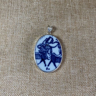 古瓷首饰 青花瓷吊坠 老瓷片挂件 925银 手工包边 简约百搭 流行