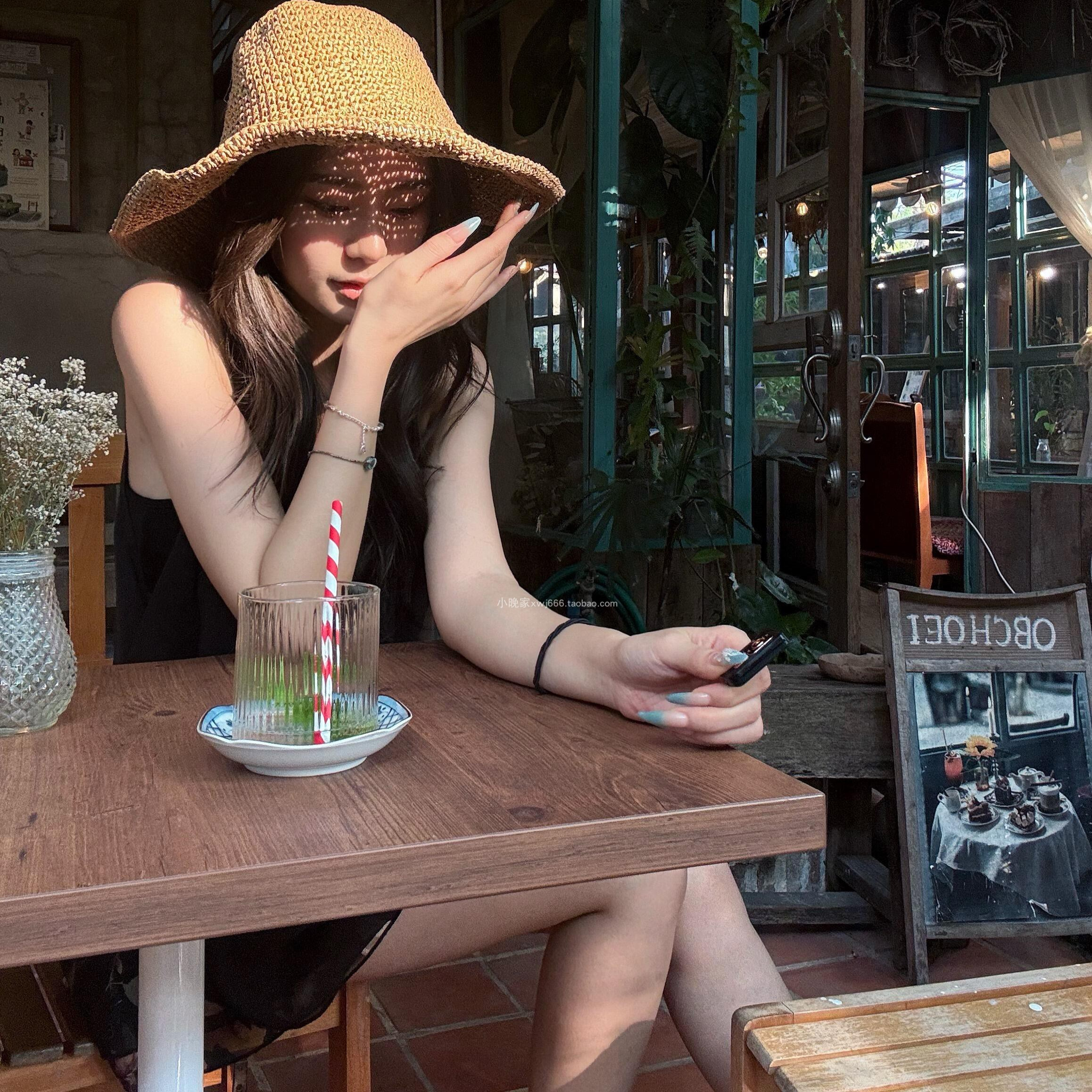 可折叠草帽女夏季出游防晒百搭遮阳帽韩版度假百搭沙滩帽太阳帽子