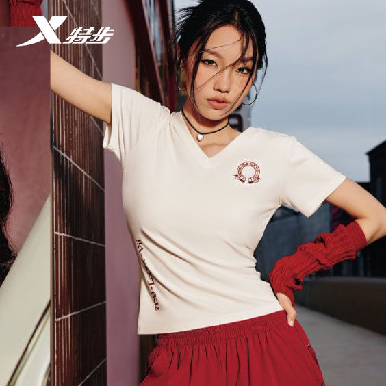 特步短袖t恤女款2026夏季新款冰丝速干短款上衣T恤974228010382