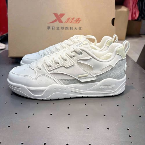 特步生活女子板鞋2026夏季新品