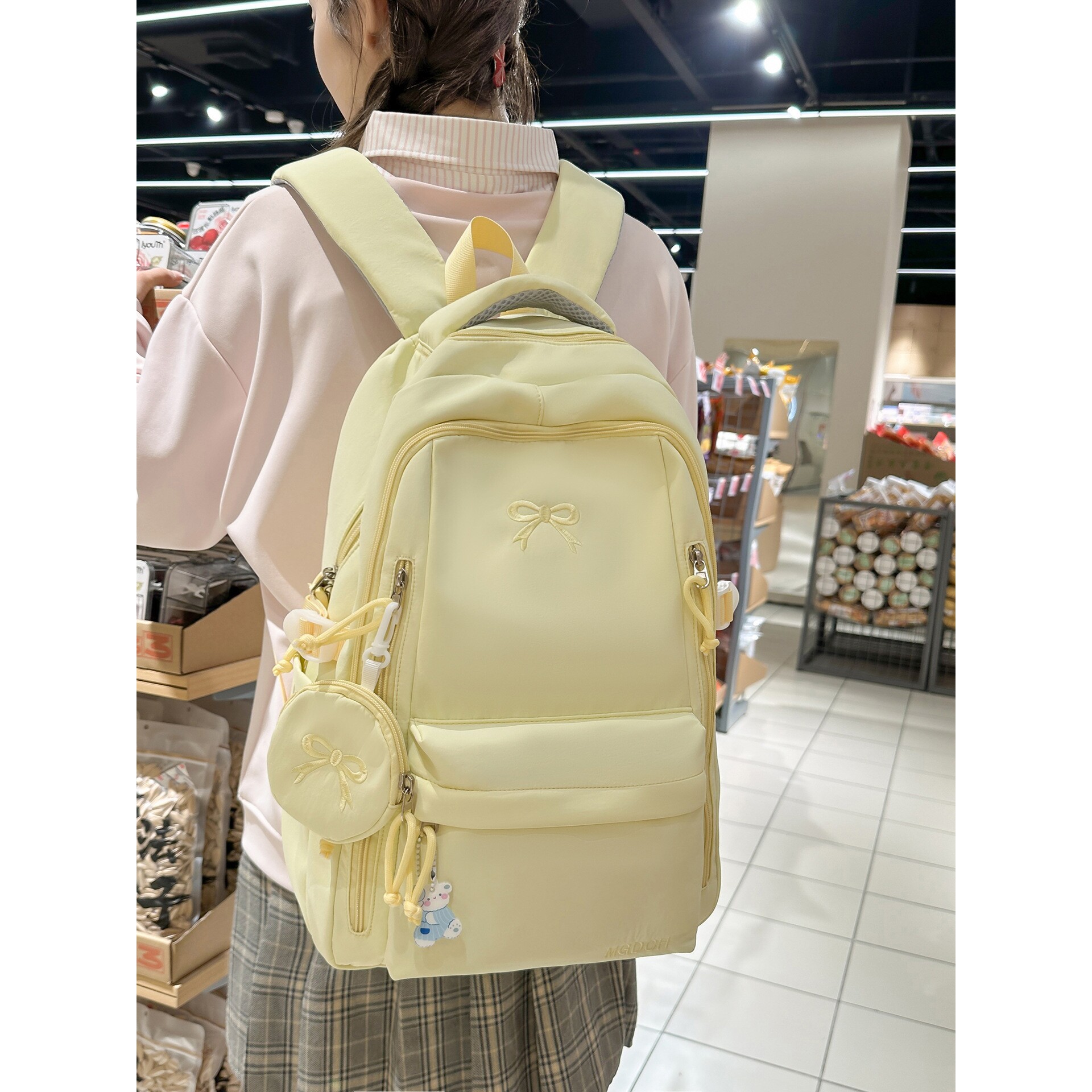 韩国明星同款日系简约软妹少女书包校园风初中高中生双肩包高颜值
