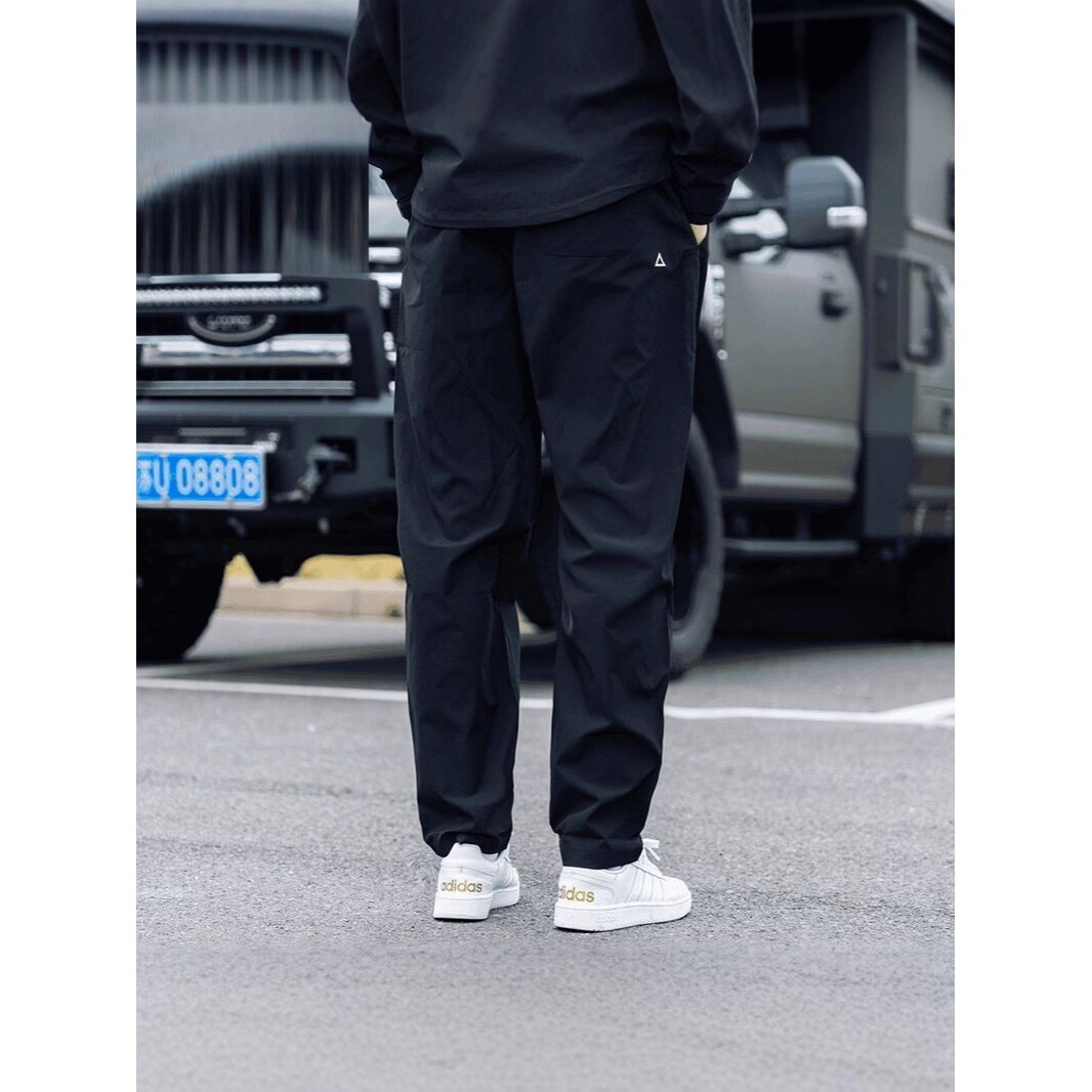 韩国明星同款藏青色休闲裤三角标软壳冲锋裤男秋季美式机能裤子三