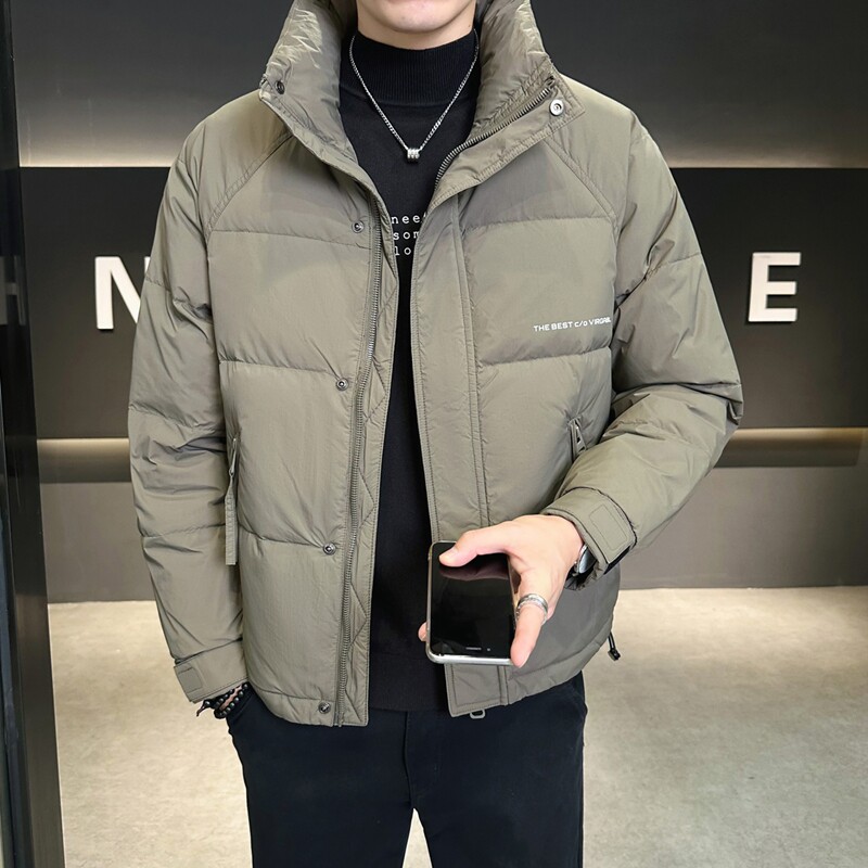 店主风2024冬季新款羽绒服男短款立领白鸭绒羽绒外套28806-P165,男装羽绒服,电商D238