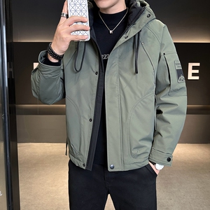 大量现货2025冬季羽绒服男短款连帽背带户外加厚外套8152--P210，男装羽绒服，电商D238