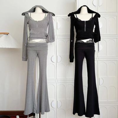 kubiliv【娇嗲chill感】假两件蕾丝拼接连帽针织衫短款修身上衣女