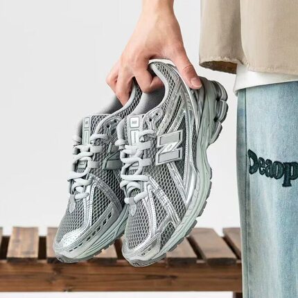 NEW BALANCE NB 男女轻便网面透气休闲运动鞋 液态银 M1906REH