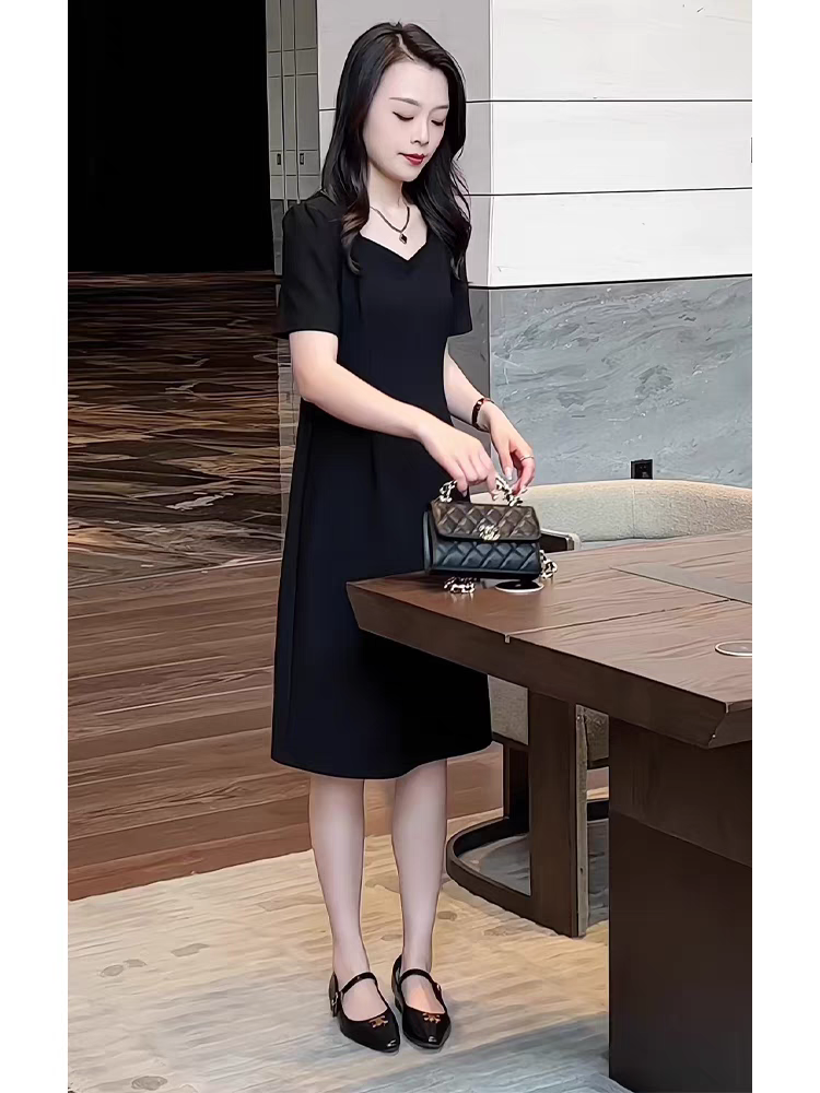 韩版简约休闲宽松短袖连衣裙女夏连衣裙