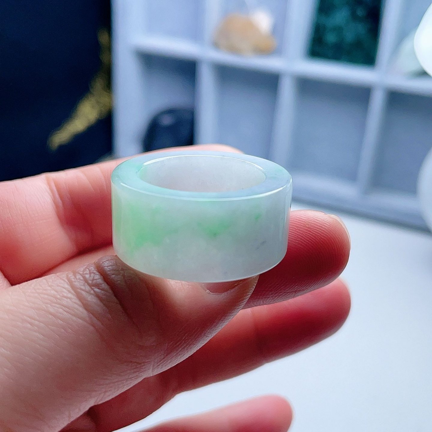 天然A货翡翠方扳指乳白飘阳绿20.1mm缅甸老坑宽边戒指意境儒雅23#,珠宝/钻石/翡翠,戒指/指环,淘宝优惠券,粉丝福利购,淘宝优惠卷