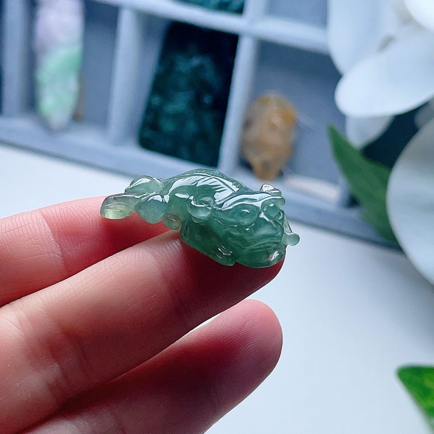 天然翡翠扭头貔貅吊坠老油青满绿