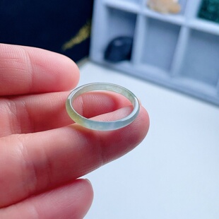 A货翡翠细边戒指晴水绿淡黄双彩19.9mm天然老坑玉指环意境秀气22#
