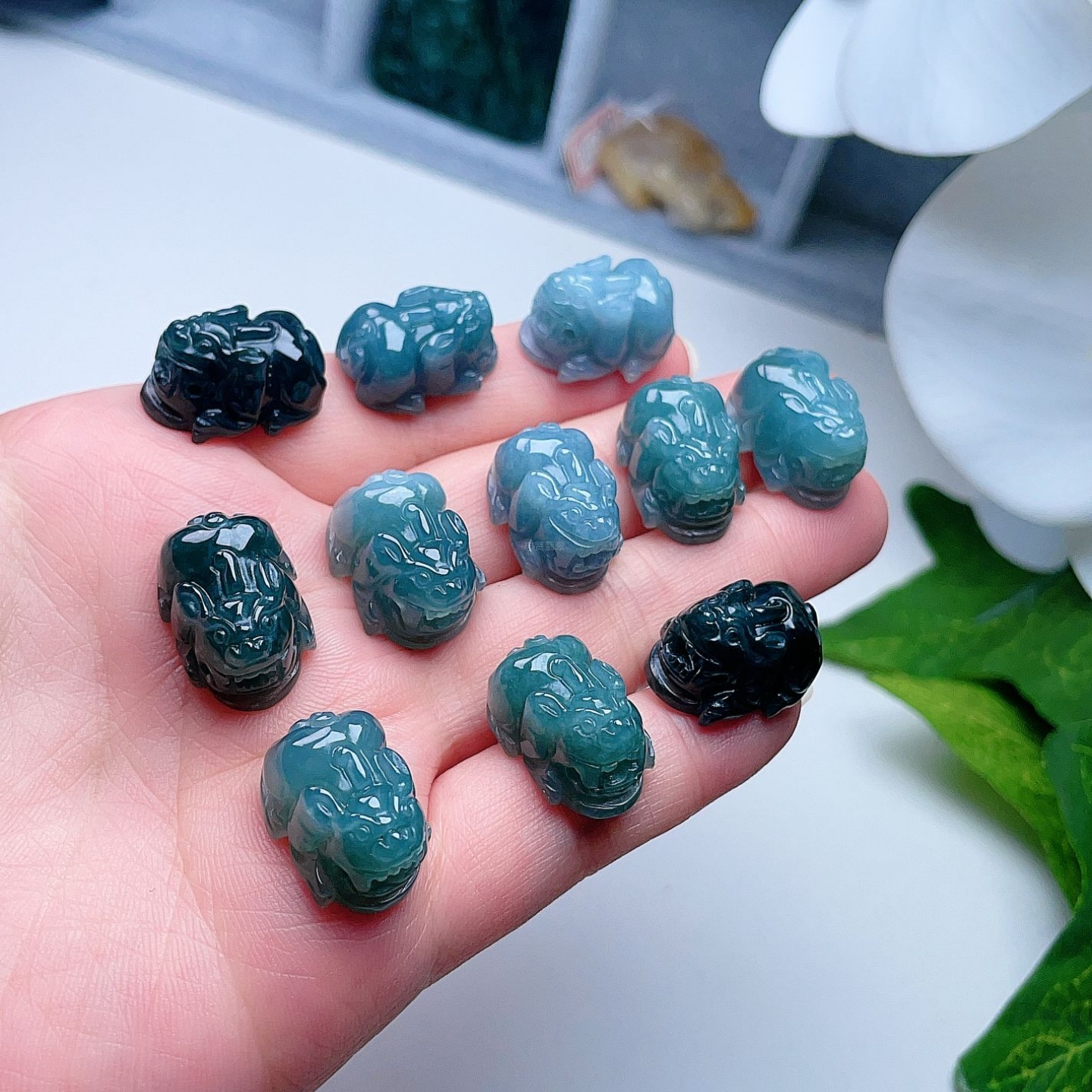天然翡翠貔貅晴水蓝绿深湖水蓝绿