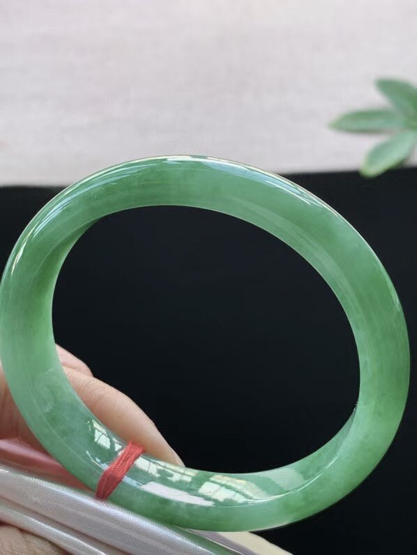 天然A货翡翠贵妃56手镯淡阳绿缅甸老坑满绿玉镯果绿镯子正圈52-53