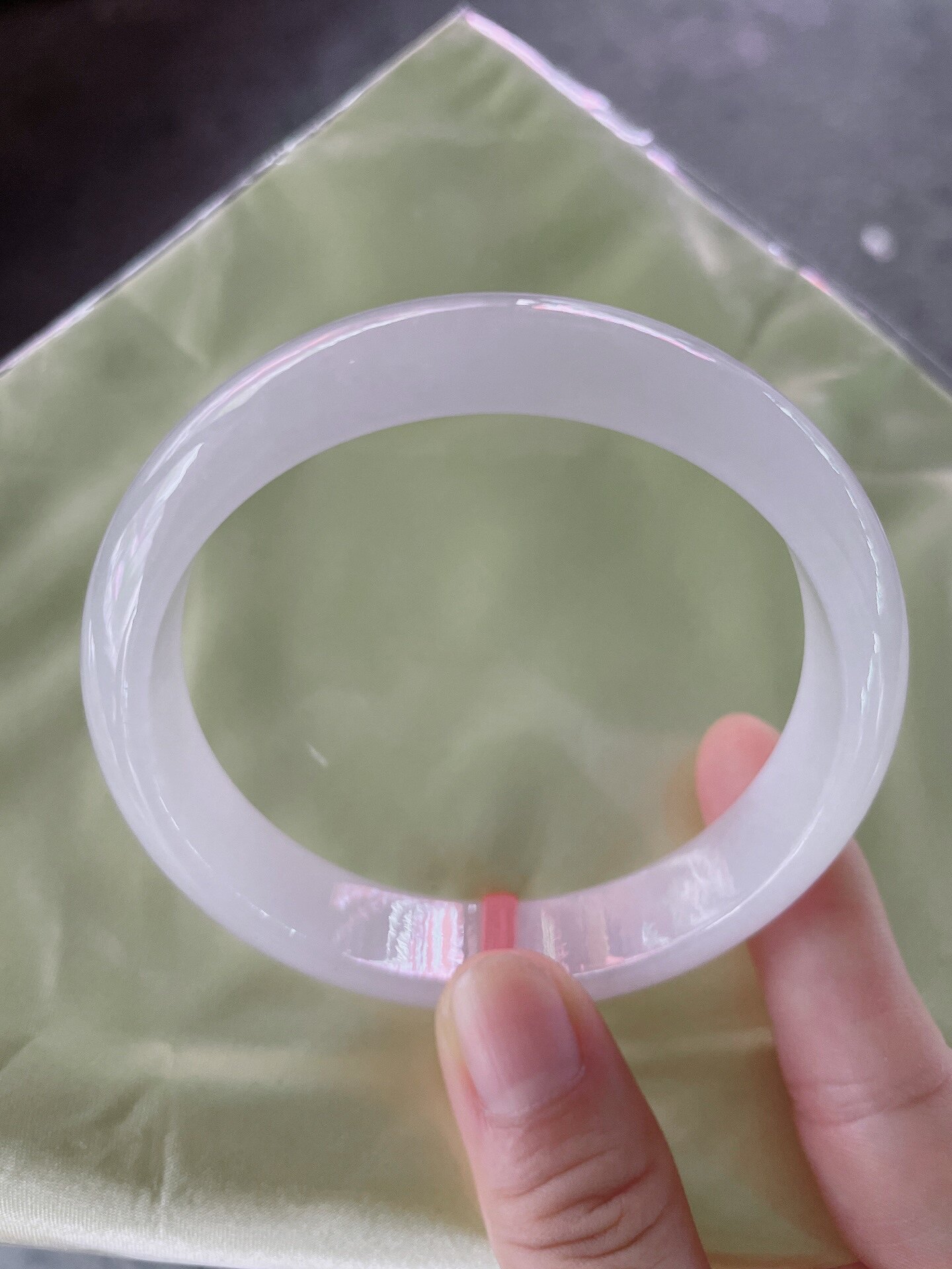 天然A货翡翠白底手镯白月光61.6mm缅甸老坑玉镯乳白正圈大码手环