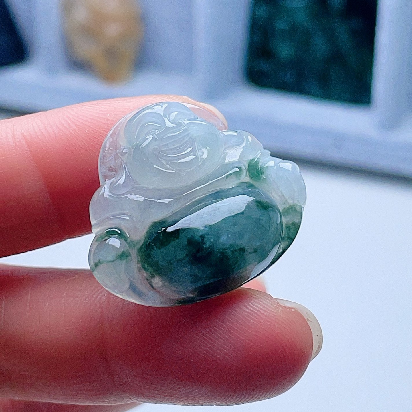 天然A货翡翠冰种弥勒佛吊坠淡绿飘菠菜绿缅甸老坑笑佛挂坠意境