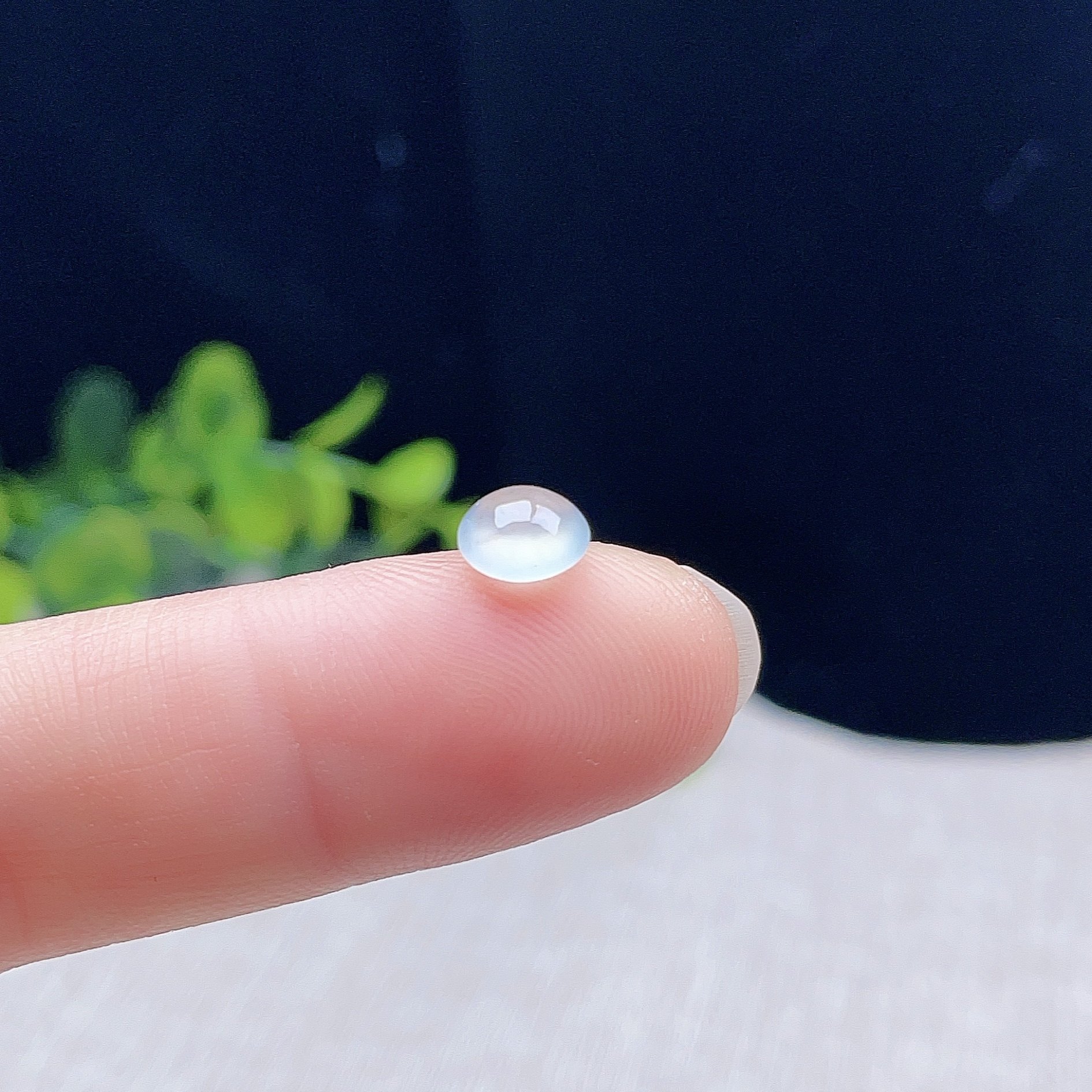 缅甸老坑翡翠A货白冰戒面月光白蛋面镶嵌戒指圆形真玉耳钉配证书