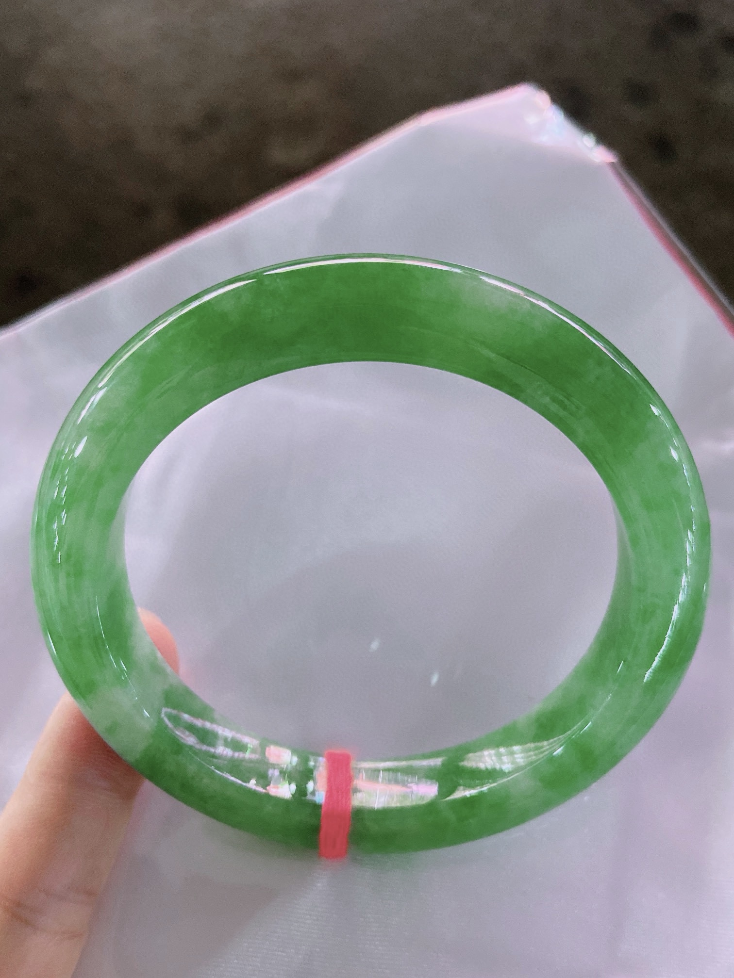 A货翡翠手镯冰糯种飘阳绿60.5mm天然老坑满绿玉镯辣绿飘花意境