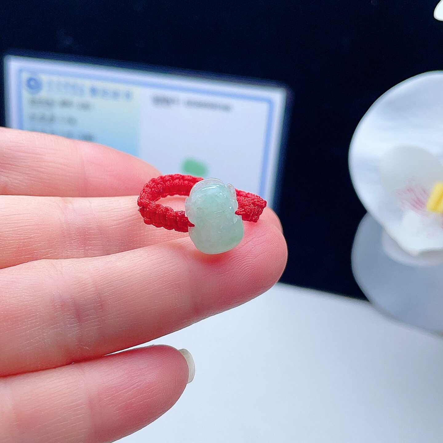 天然翡翠貔貅编织戒指淡阳绿飘花