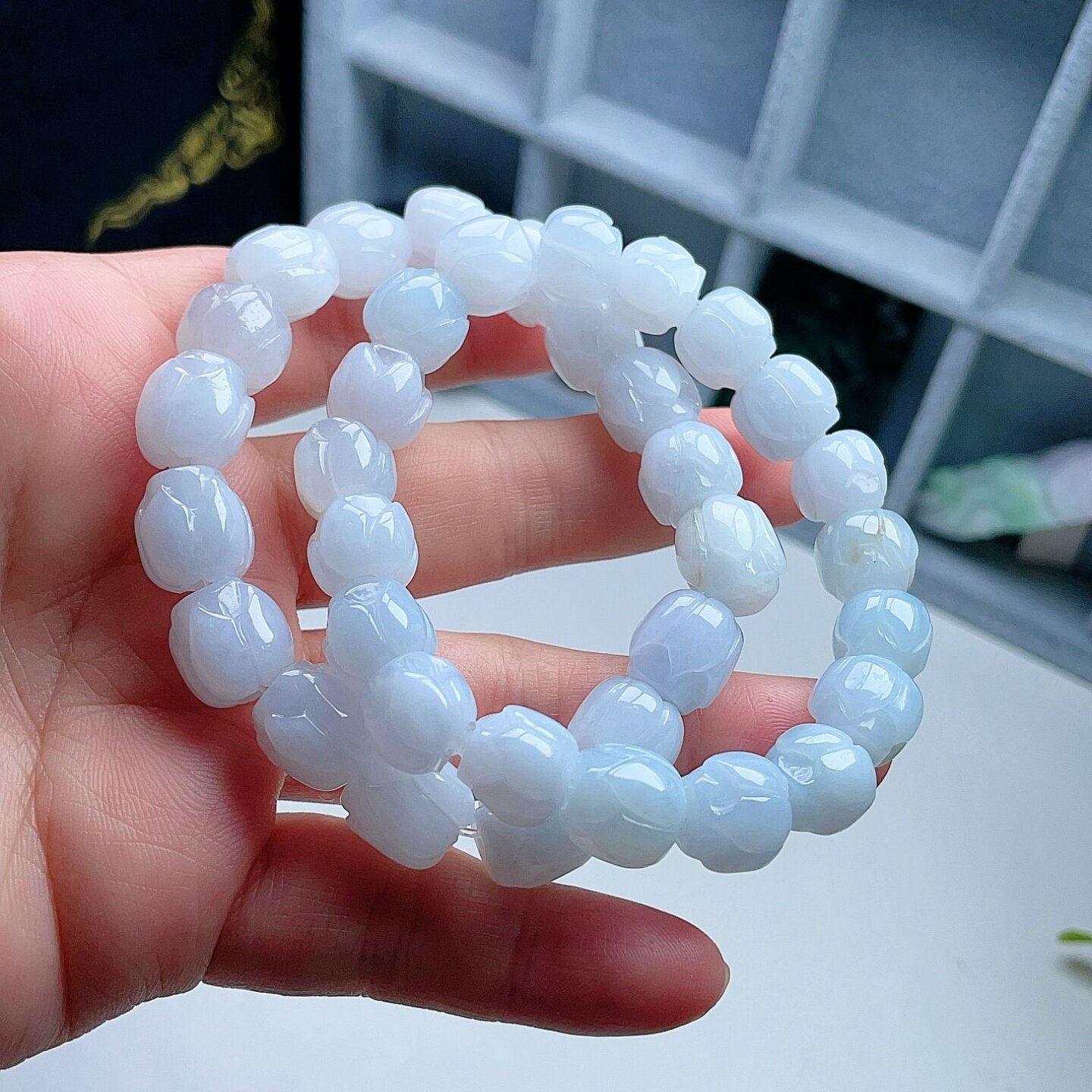 天然翡翠莲花手链乳白一点飘黄