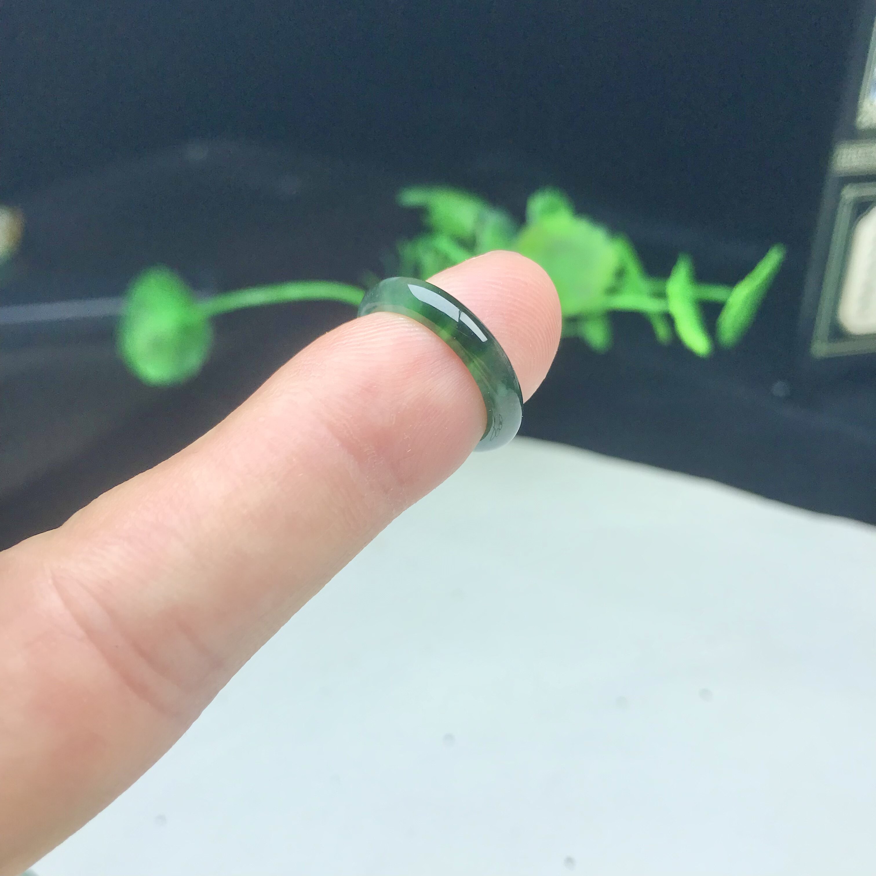 7号老坑A货冰蓝绿玉戒指天然翡翠玉石戒圈飘花指环吊坠特色跑环