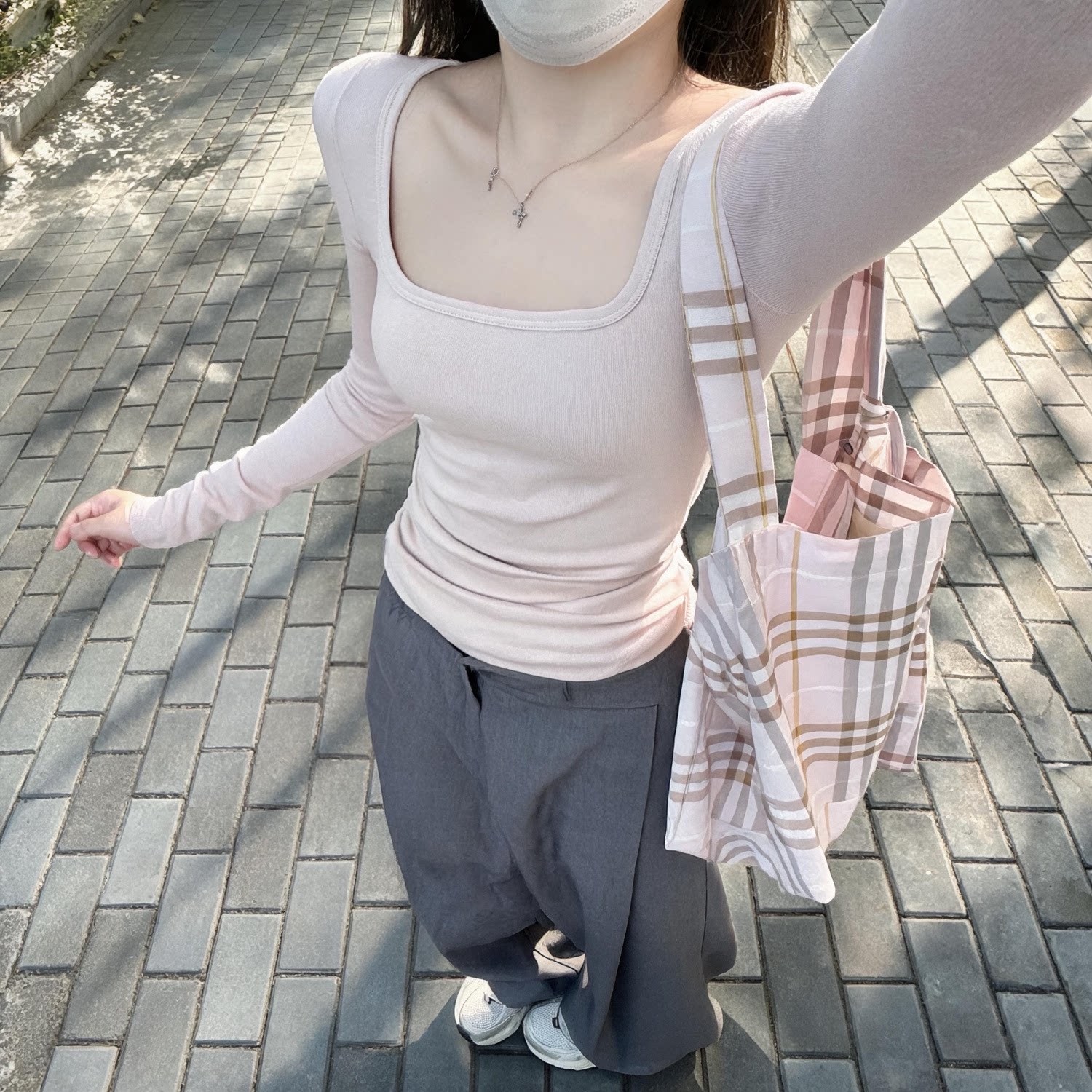 简约韩版新款方领修身打底衫女士纯色长袖t恤U领紧身内搭百搭上衣