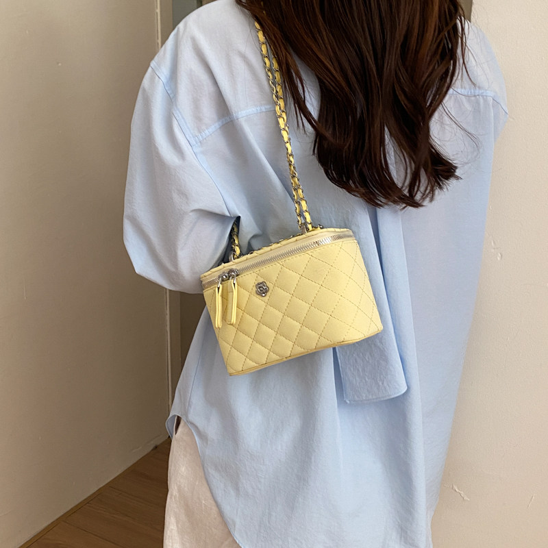 小香风菱形格链条包女2026新款轻奢饭盒包斜挎包单肩包休闲包日韩