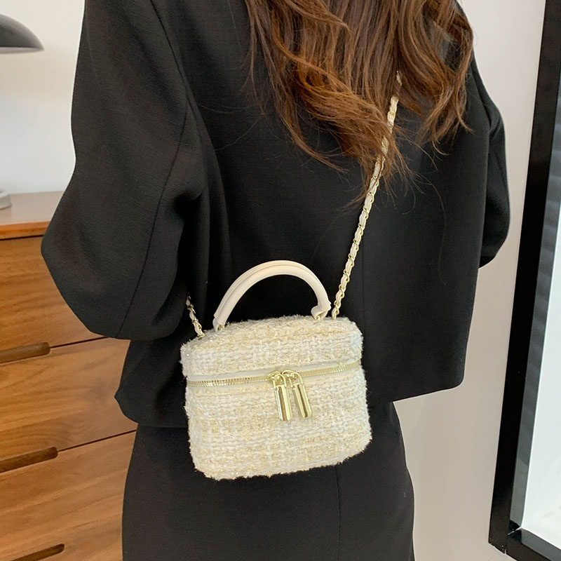 小众设计手提盒子包包女2023新款秋冬质感呢子小包迷你链条斜挎包,箱包皮具/热销女包/男包,小方包,淘宝优惠券,粉丝福利购,淘宝优惠卷