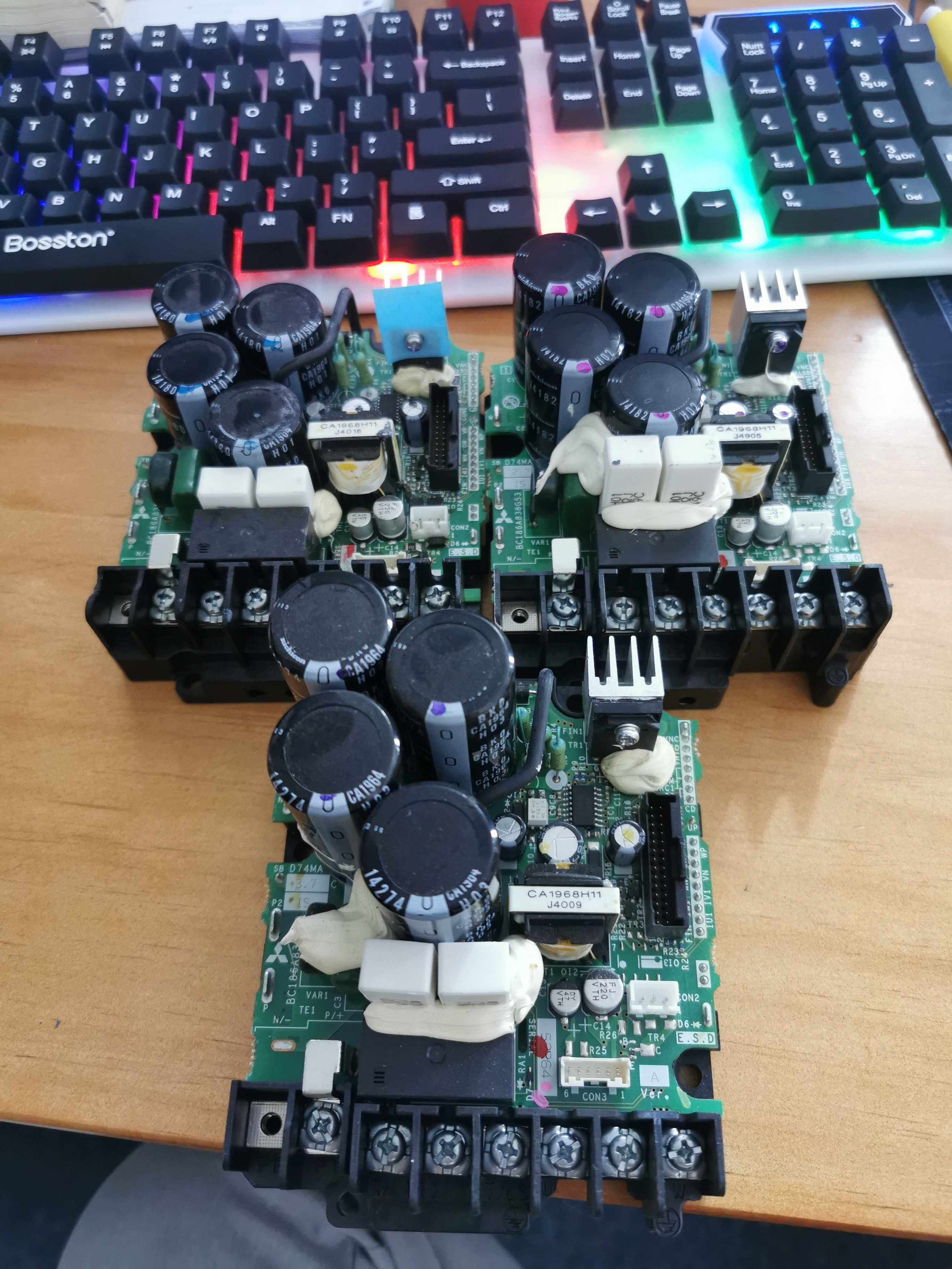 三菱变频器d740模块d74ma1.5,2.2,3.7k bc186a838g53 驱动板询