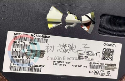 【初芯电子】NC7S04M5X 封装SOT23-5 丝印7S04* 逻辑门和反相器