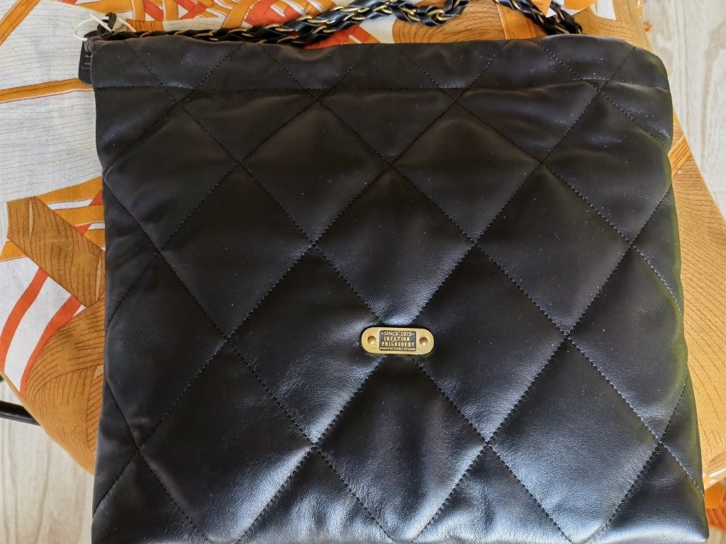 制道意大利进口原厂软皮真皮小香风垃圾袋流浪单肩菱格包鱼子酱