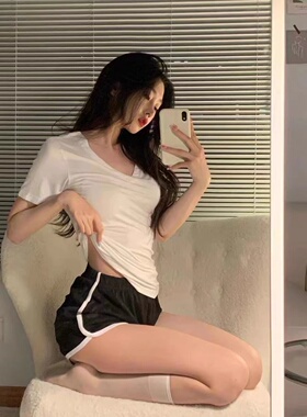 Devo of den官方正品辣妹修身v领白t恤女 祁山明栗子宵夜同款