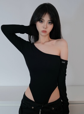 4Amor Project｜Irregular long sleeve不规则长袖T恤斜肩上衣女