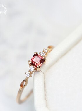 日系镶嵌防红石榴石戒指女ins精美方形戒指环轻奢风百搭女生礼物