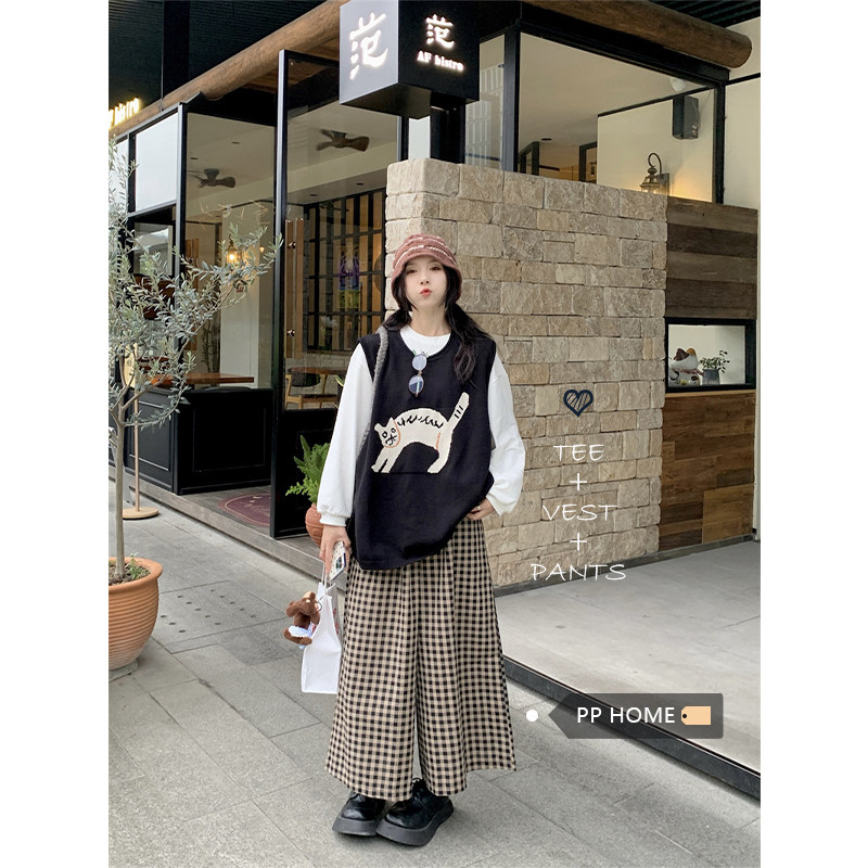日本offcat卡通猫咪提花针织马甲背心叠穿白色上衣女秋季格子阔腿