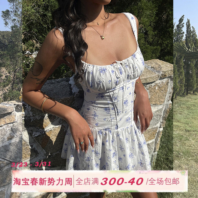 ITSNIKAR法式蓝色碎花吊带连衣裙女肌理感方领茶歇裙短款小白裙子