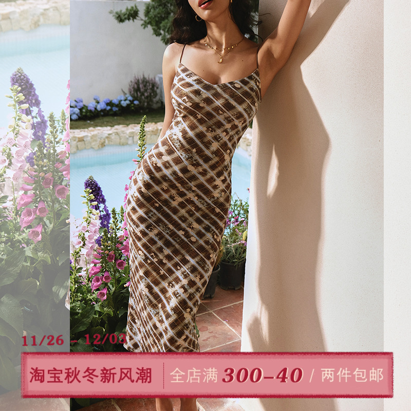 ITSNIKAR 法式格纹吊带连衣裙女春夏复古显瘦包臀裙修身性感裙子