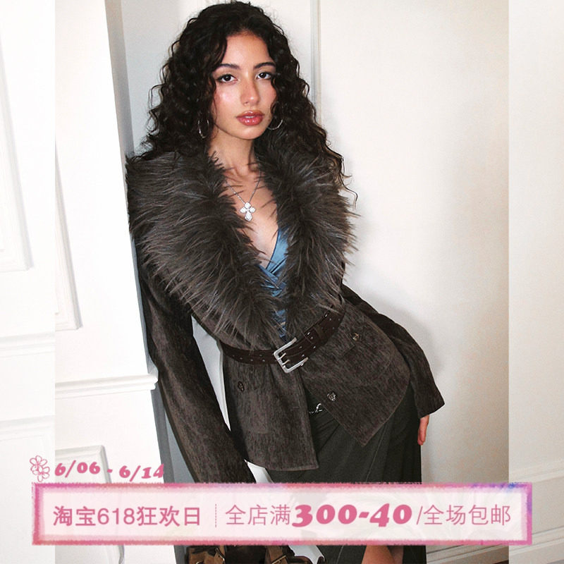 ITSNIKAR法式可拆卸毛毛领拼接呢子外套女秋冬复古立体显瘦短上衣