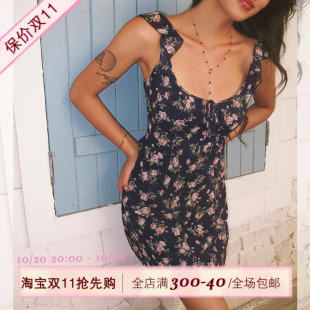 ITSNIKAR 吊带裙蝴蝶结系带包臀裙 复古茶歇碎花连衣裙女夏小飞袖