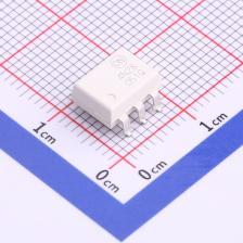 4N28SM 光耦-光电晶体管输出 4N28M: 6 引脚 DIP 封装光电晶体管