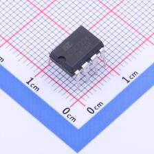 CSC7224 AC-DC控制器和稳压器 CSC7224