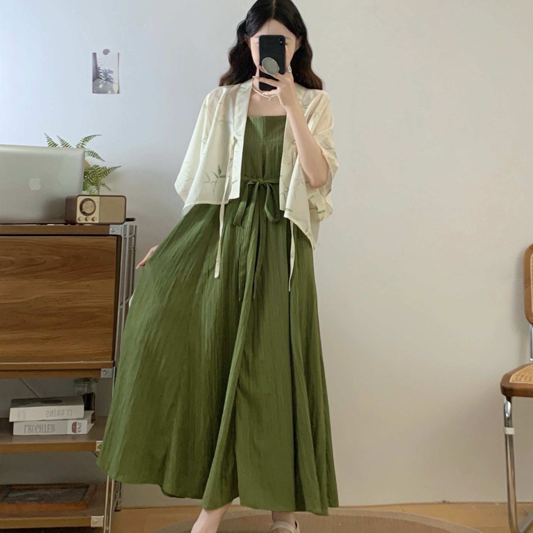胖美眉女新中式国风宋制超仙改良汉服汉元素开衫吊带款连衣裙