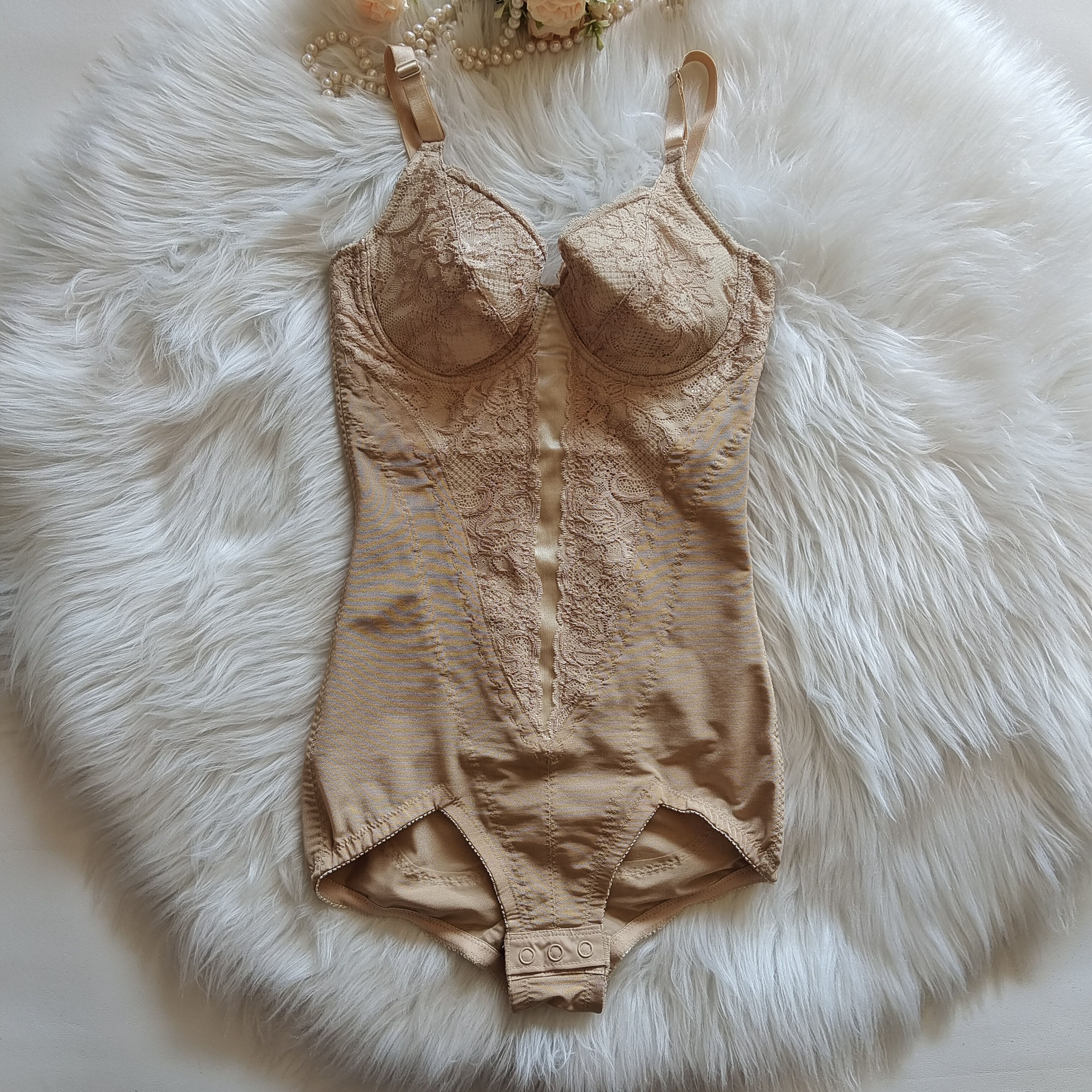 外贸强压有钢圈塑身连体衣