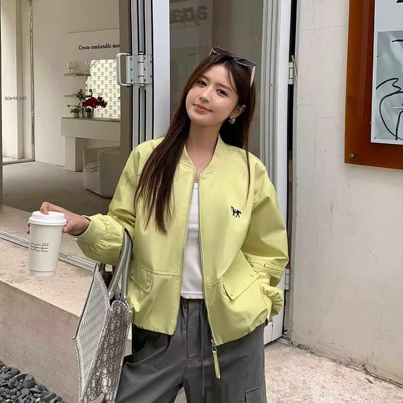 轩轩魅丽依族休闲刺绣棒球服外套女短款小个子夹克显瘦冲锋衣上衣