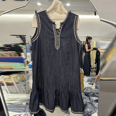 misshejia品牌巨好看的连衣裙