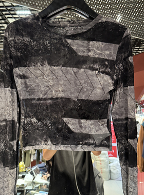 ANAN18235秋季新款小众设计感扎染印花长袖T恤女修身显瘦圆领上衣