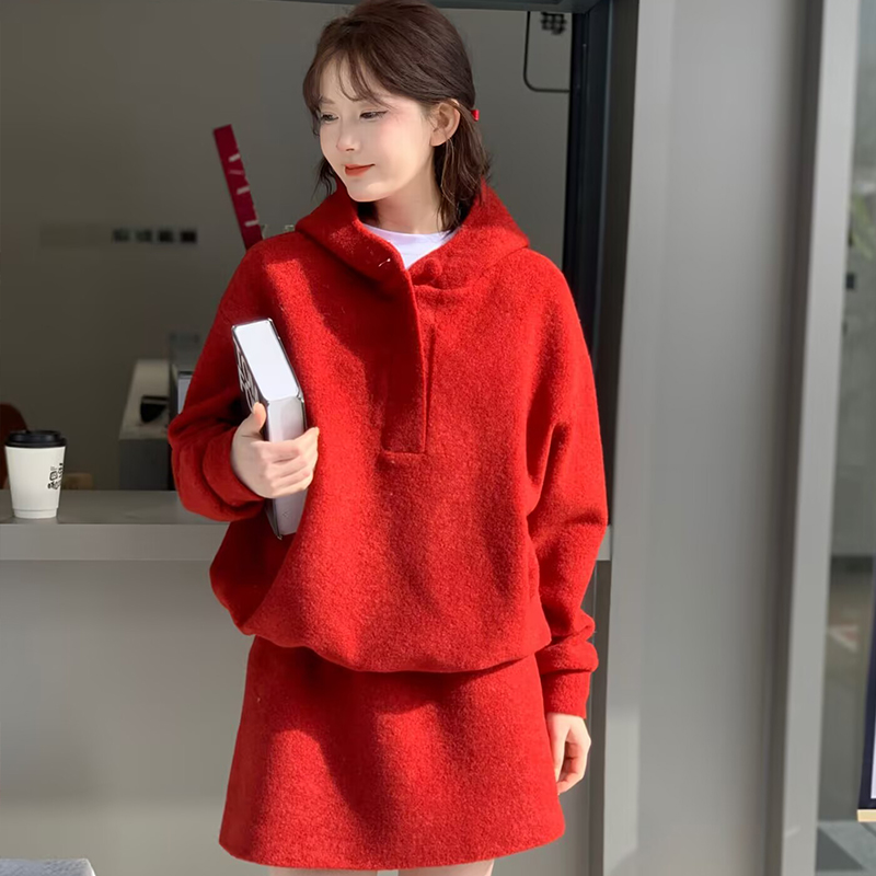 依芙恩冬季连帽卫衣套装女